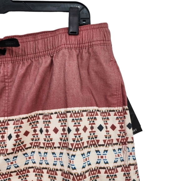 Hooey Men's Bigwake Red Orange With Aztec Pattern Volley Board Short - Picture 3 of 7